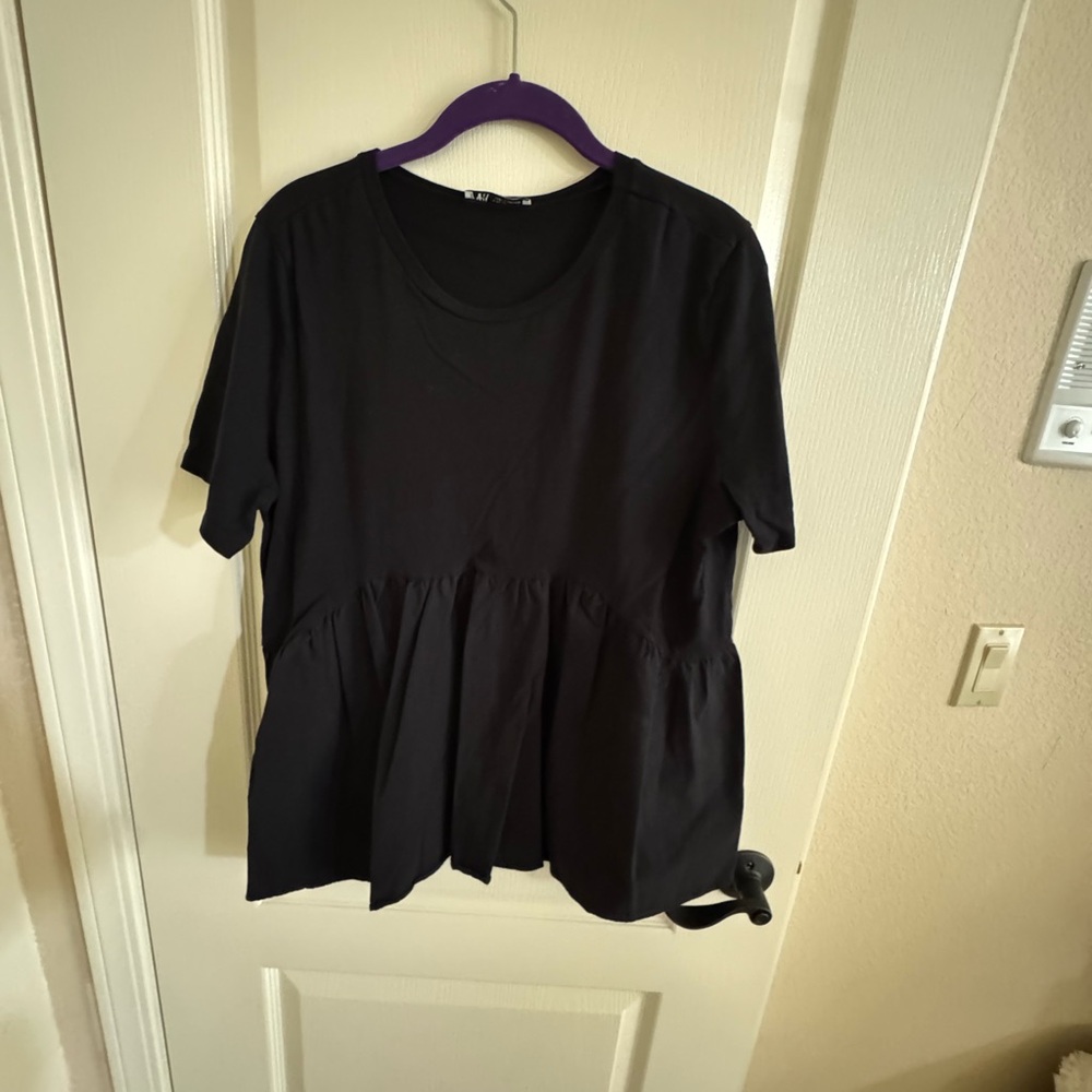 Zara Black Peplum Short Sleeve Blouse